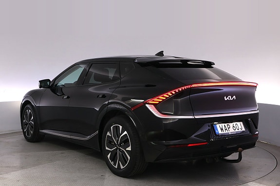 Kia EV6 4 of 27