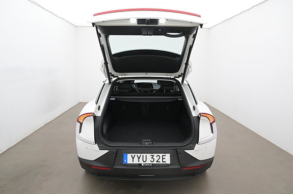 Kia EV6 23 of 27