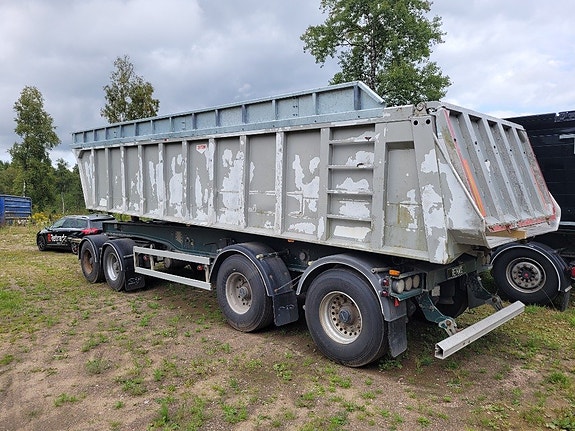 Tippsläp Benalu TP87 4-axligt 3 of 5
