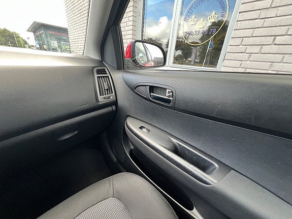 Hyundai i20 22 of 22