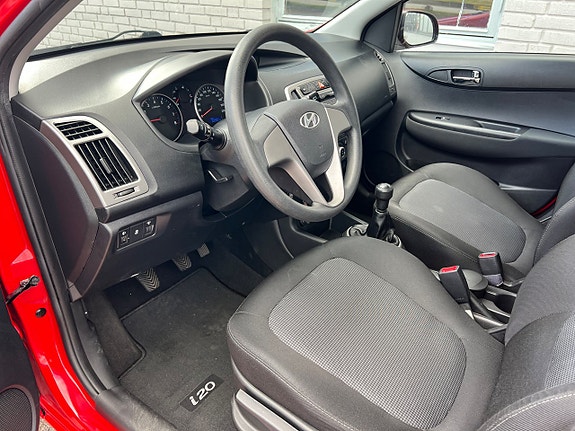 Hyundai i20 16 of 22