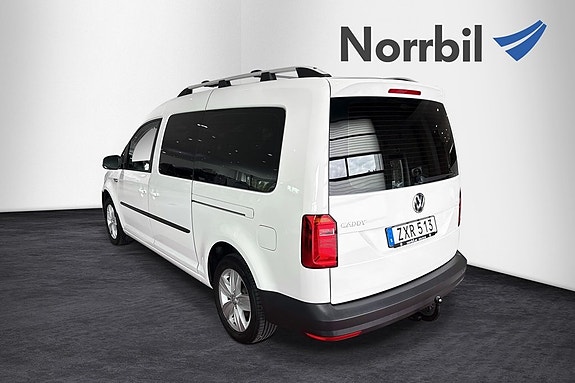 Volkswagen Caddy Maxi 4 of 10