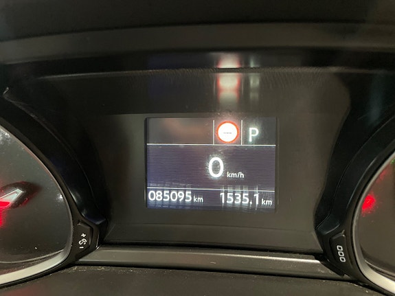 Peugeot 308 SW 20 of 26
