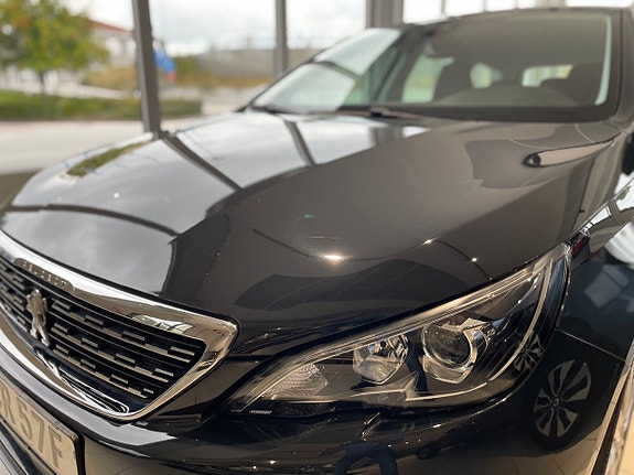 Peugeot 308 SW 7 of 26