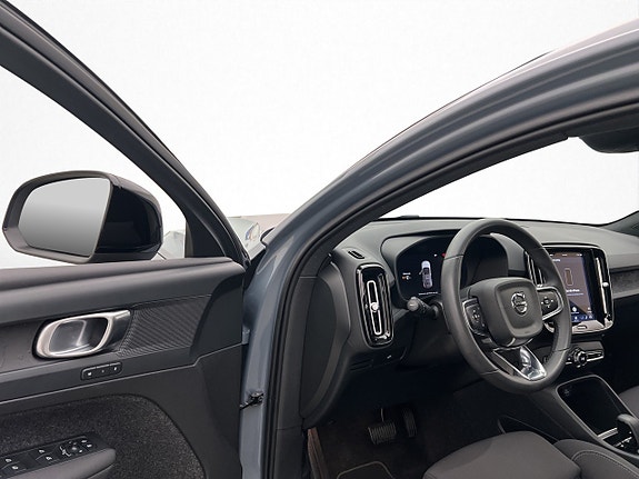 Volvo C40 9 of 30