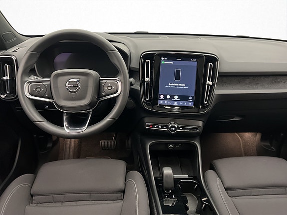 Volvo C40 15 of 30