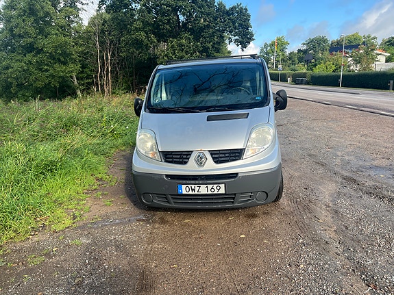 Renault Trafic 2 of 6