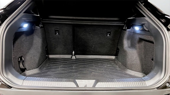 Volkswagen ID.4 17 of 18