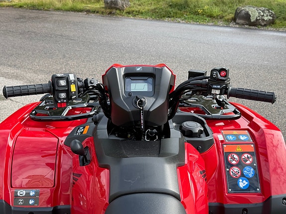 Honda Rubicon TRX520 10 of 11