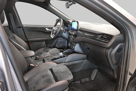 Ford Kuga 4 of 18
