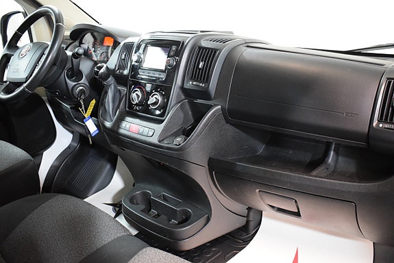 Fiat Ducato 10 of 16