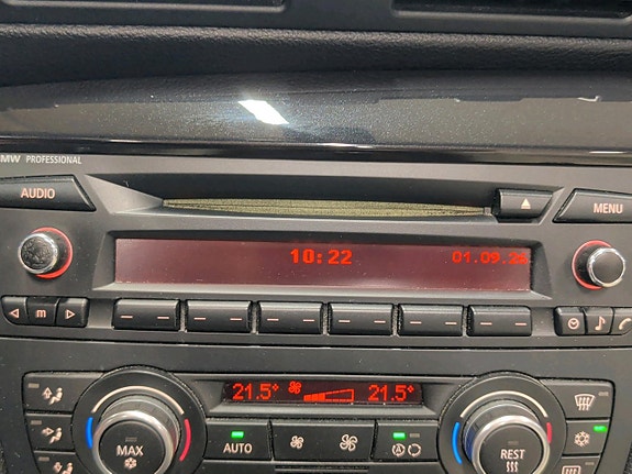BMW 120i 11 of 28