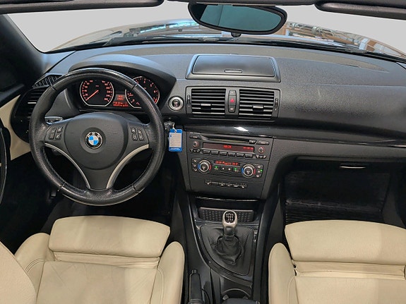 BMW 120i 7 of 28