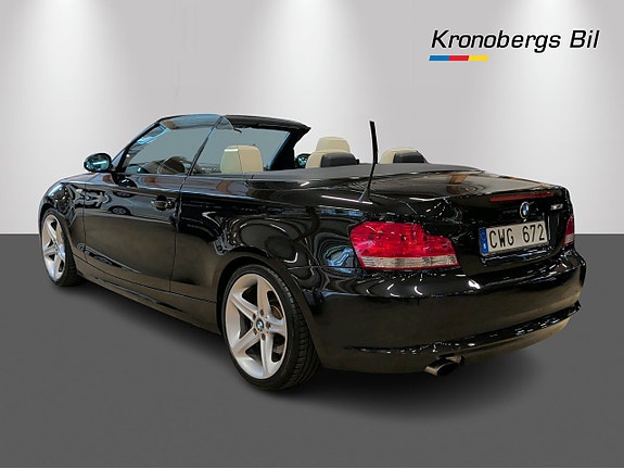 BMW 120i 6 of 28