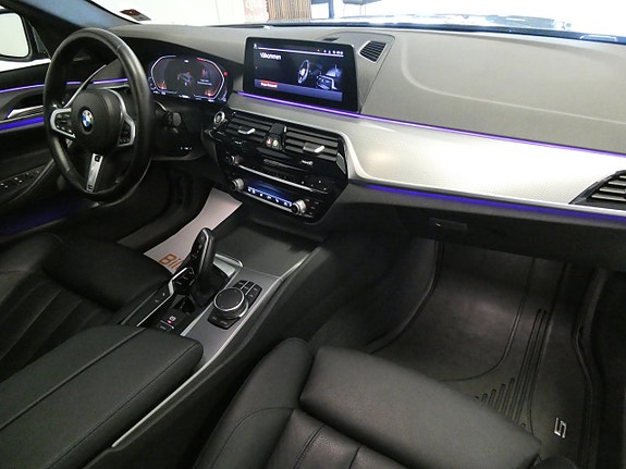 BMW 530d 11 of 30