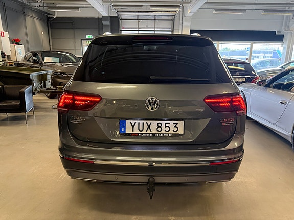 Volkswagen Tiguan Allspace 7 of 28