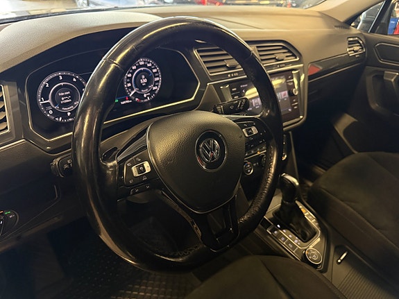 Volkswagen Tiguan Allspace 13 of 28