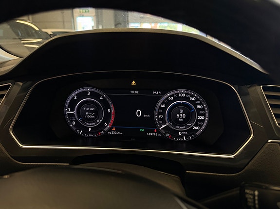 Volkswagen Tiguan Allspace 19 of 28