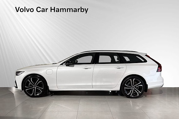 Volvo V90 3 of 17