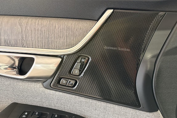 Volvo V90 15 of 17
