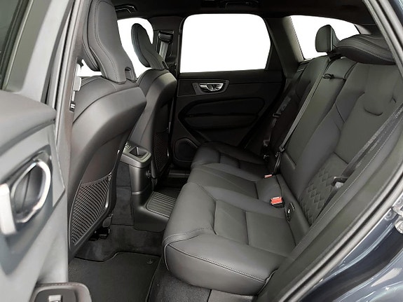 Volvo XC60 7 of 22