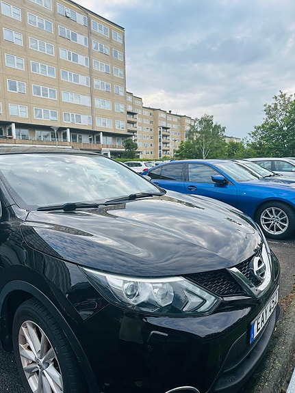 Nissan Qashqai 2 of 7