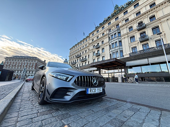 Mercedes-Benz A35 4 of 8
