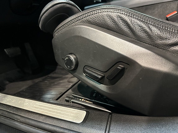Volvo V60 18 of 27