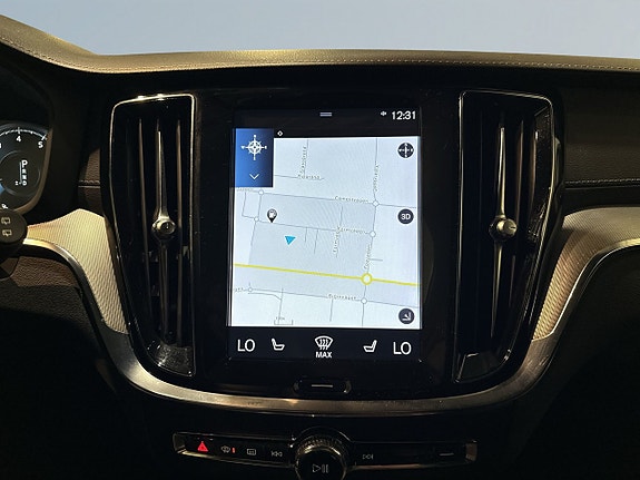 Volvo V60 15 of 27