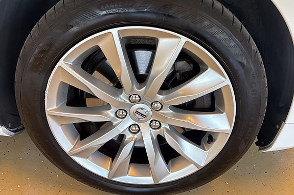 Volvo V90 12 of 27