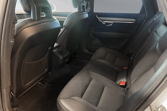 Volvo V90 8 of 27