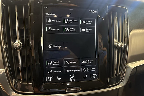 Volvo V90 24 of 27