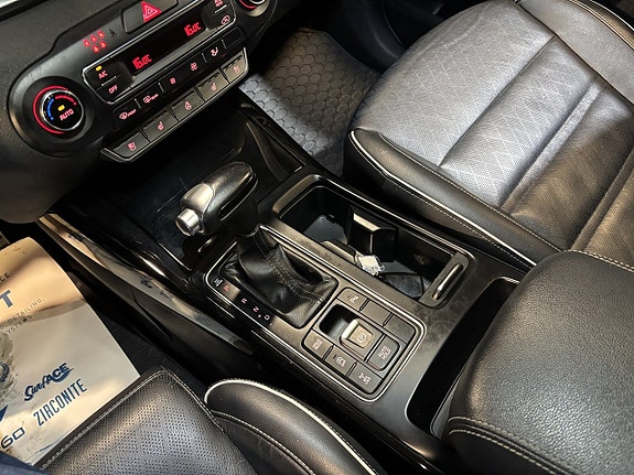 Kia Sorento 13 of 27