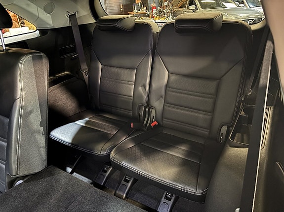 Kia Sorento 27 of 27