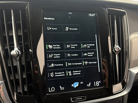 Volvo V90 Cross Country 25 of 30