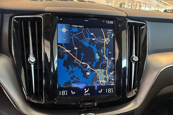Volvo XC60 24 of 28