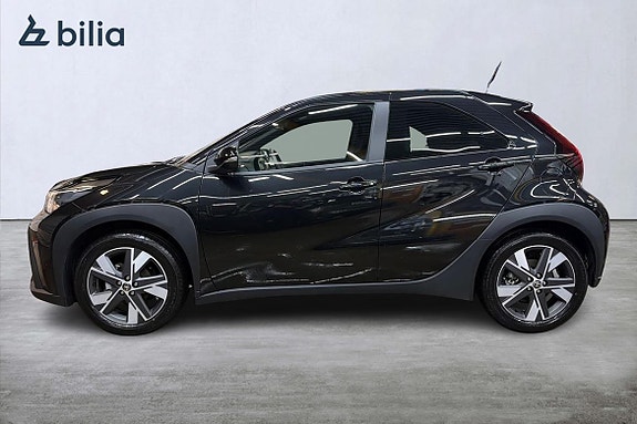 Toyota Aygo X 3 of 21