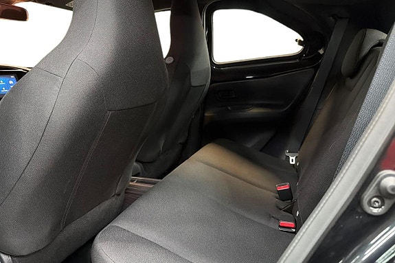 Toyota Aygo X 13 of 21