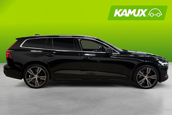 Volvo V60 2 of 26