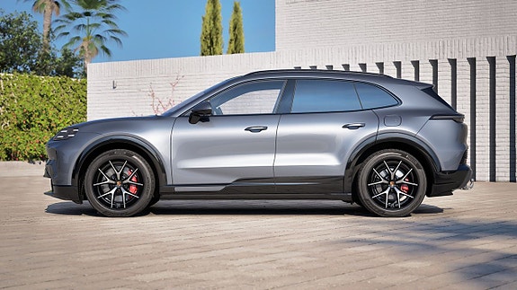 Porsche Cayenne S 3 of 10