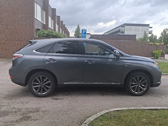 Lexus RX450h 4 of 21