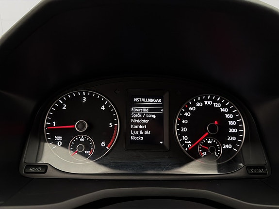 Volkswagen Caddy Maxi 19 of 28