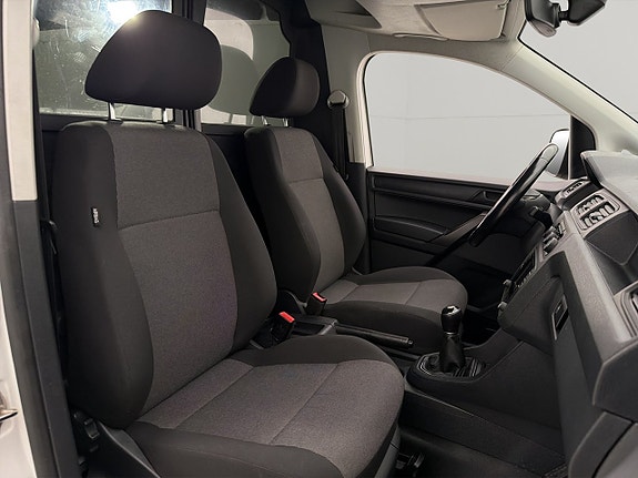 Volkswagen Caddy Maxi 23 of 28