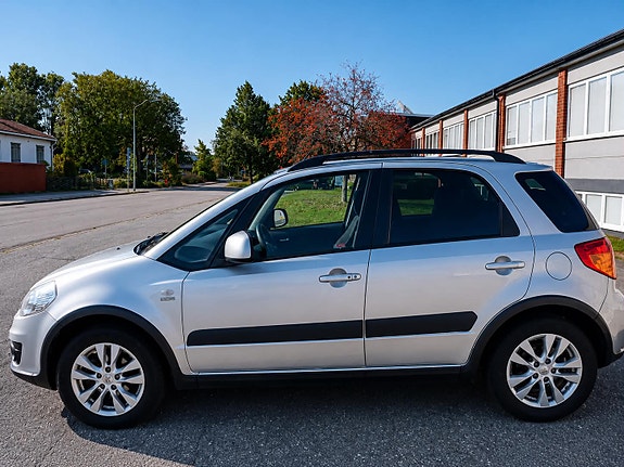 Suzuki SX4 5 of 11