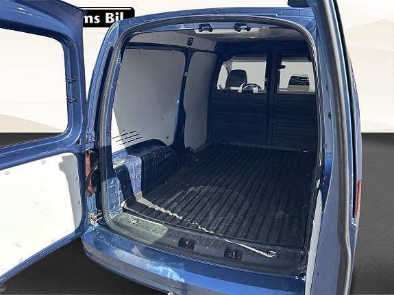 Volkswagen Caddy Maxi 10 of 18