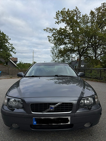 Volvo S60 3 of 18