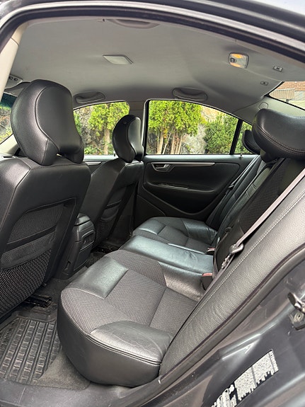 Volvo S60 7 of 18
