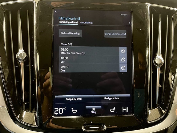 Volvo V60 Cross Country 17 of 25