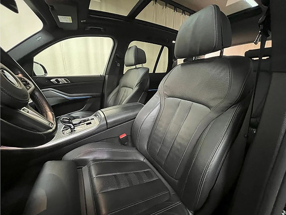 BMW X5 4 of 9