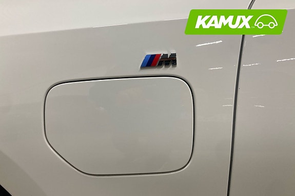 BMW 330e 22 of 25